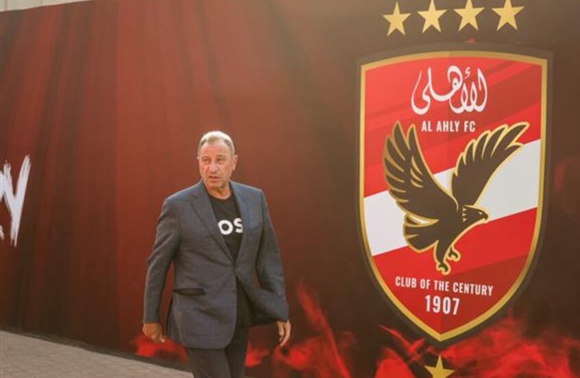 الخطيب يظهر من جديد فى الأهلى.. وضغوط من لجنة الحكماء لترشحه فى الانتخابات