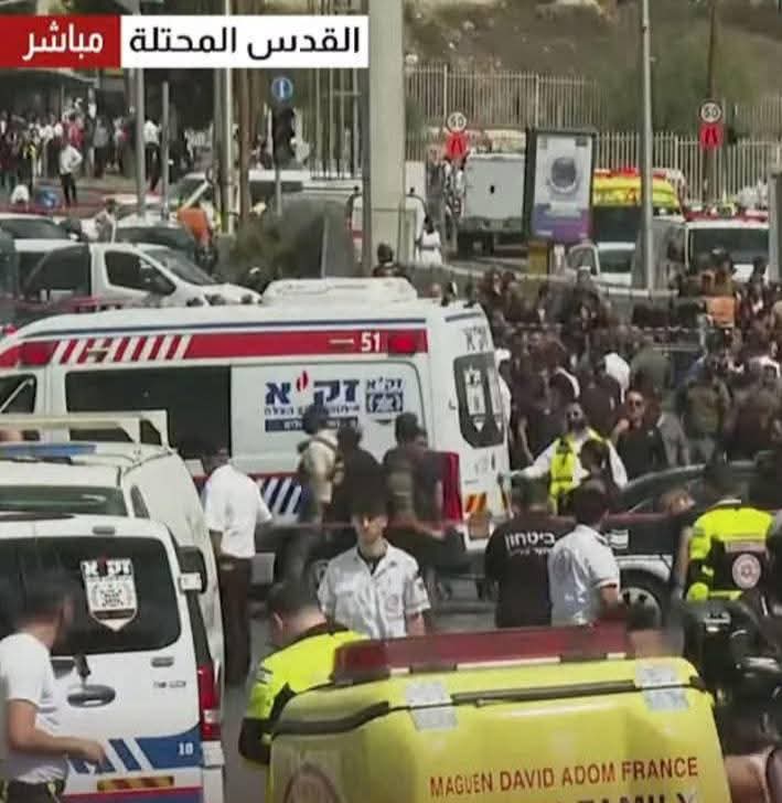 نشطاء فلسطينيون يوثقون عملية راموت بالقدس