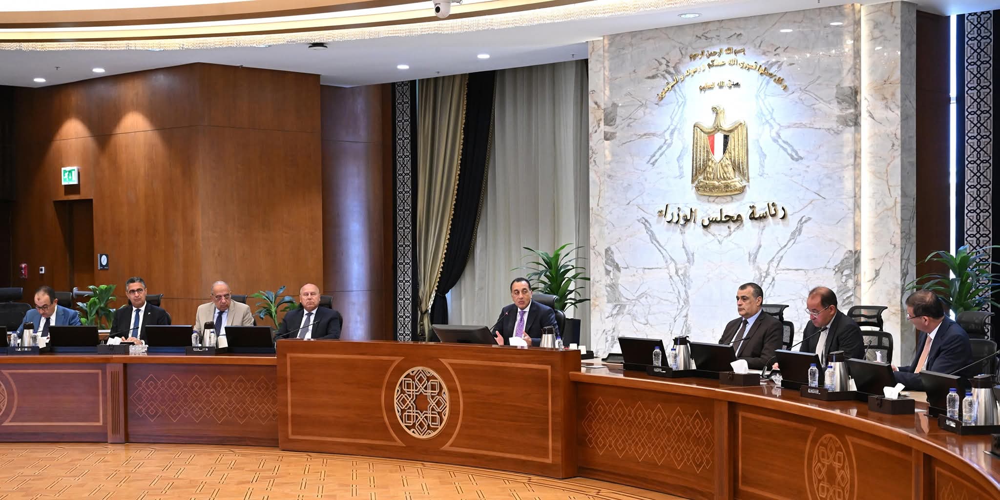 رئيس الوزراء يتابع إجراءات توفير الأسمدة في الأسواق