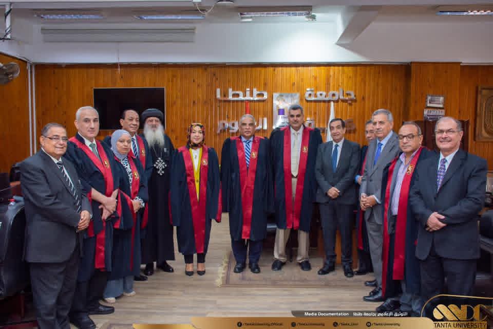 رئيس جامعة طنطا يشهد حفل تخرج الدفعة ال 53 من كلية العلوم