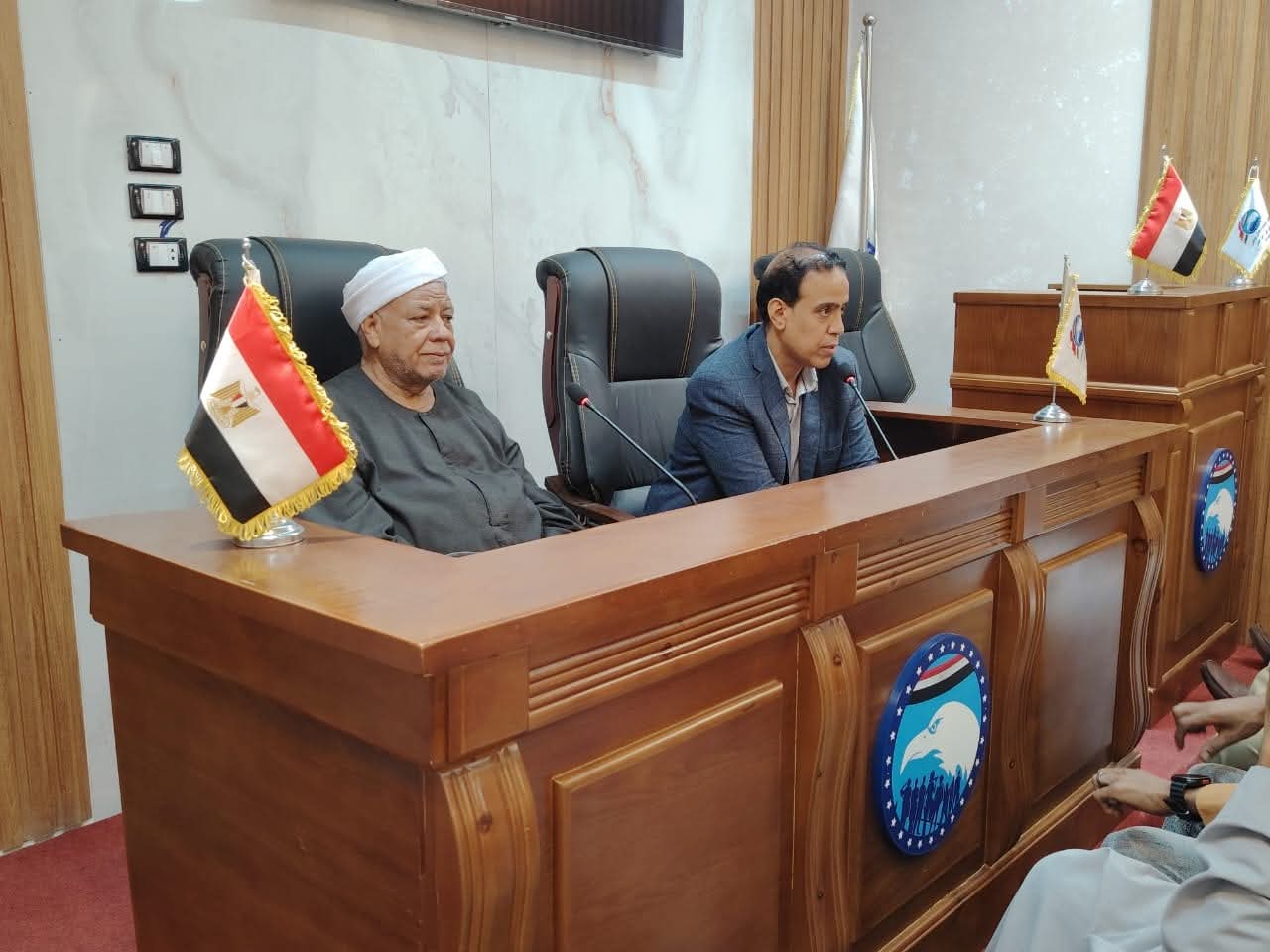 أمانة الشئون البرلمانية بمستقبل وطن قنا تعقد اجتماعها الشهري استعدادًا لانتخابات مجلس النواب 2025