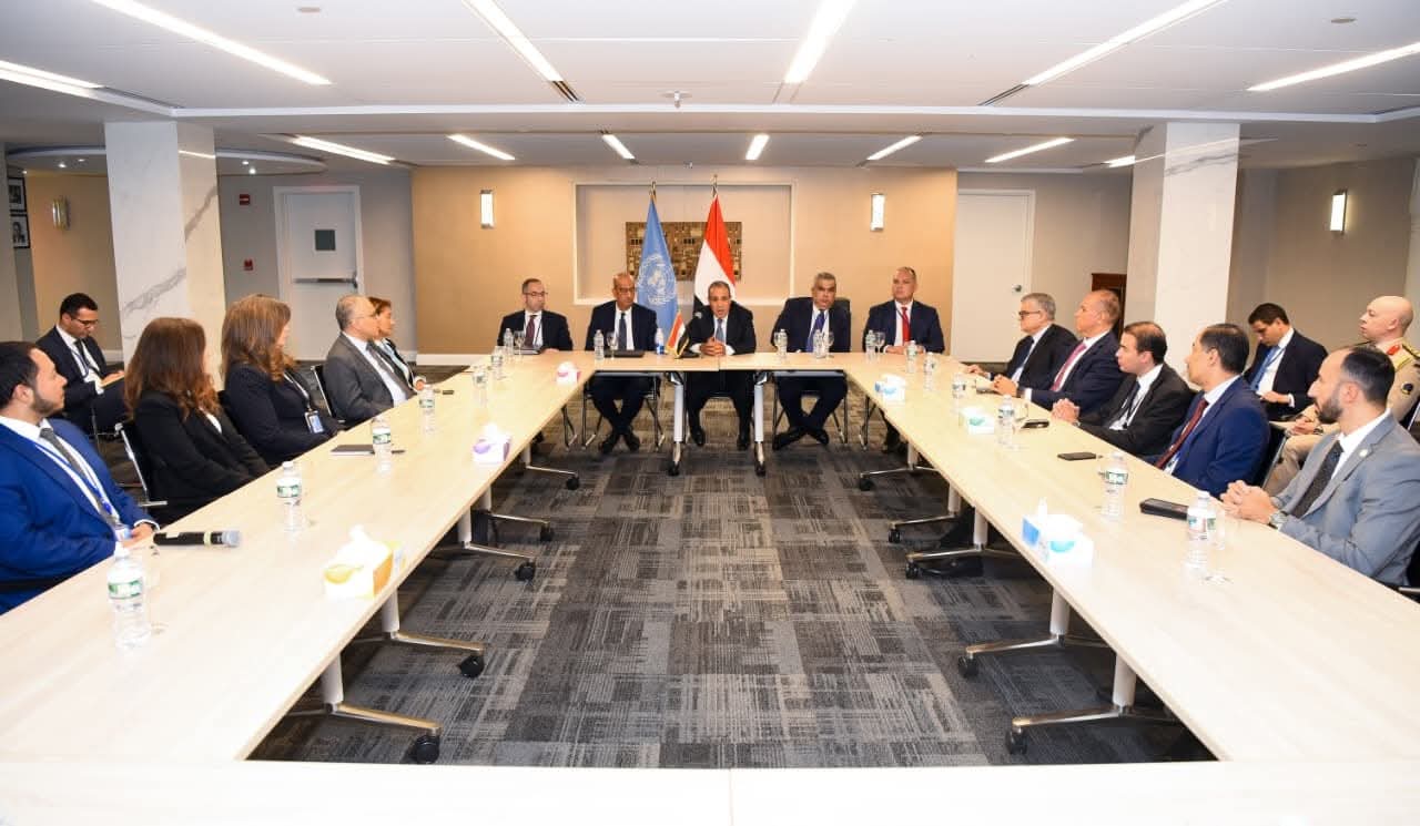 وزير الخارجية يلتقى المصريين العاملين فى الأمم المتحدة بنيويورك