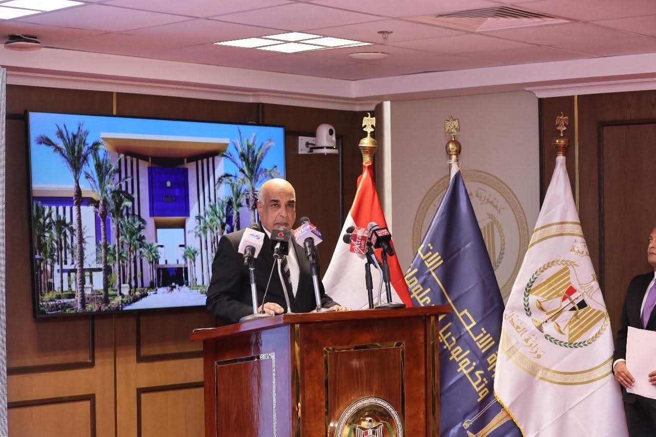 وزيرا العدل والإتصالات يطلقان عددًا من المشروعات الرقمية