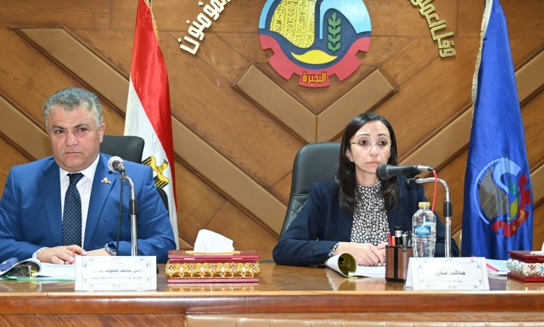 الدكتورة جاكلين عازر محافظ البحيرة