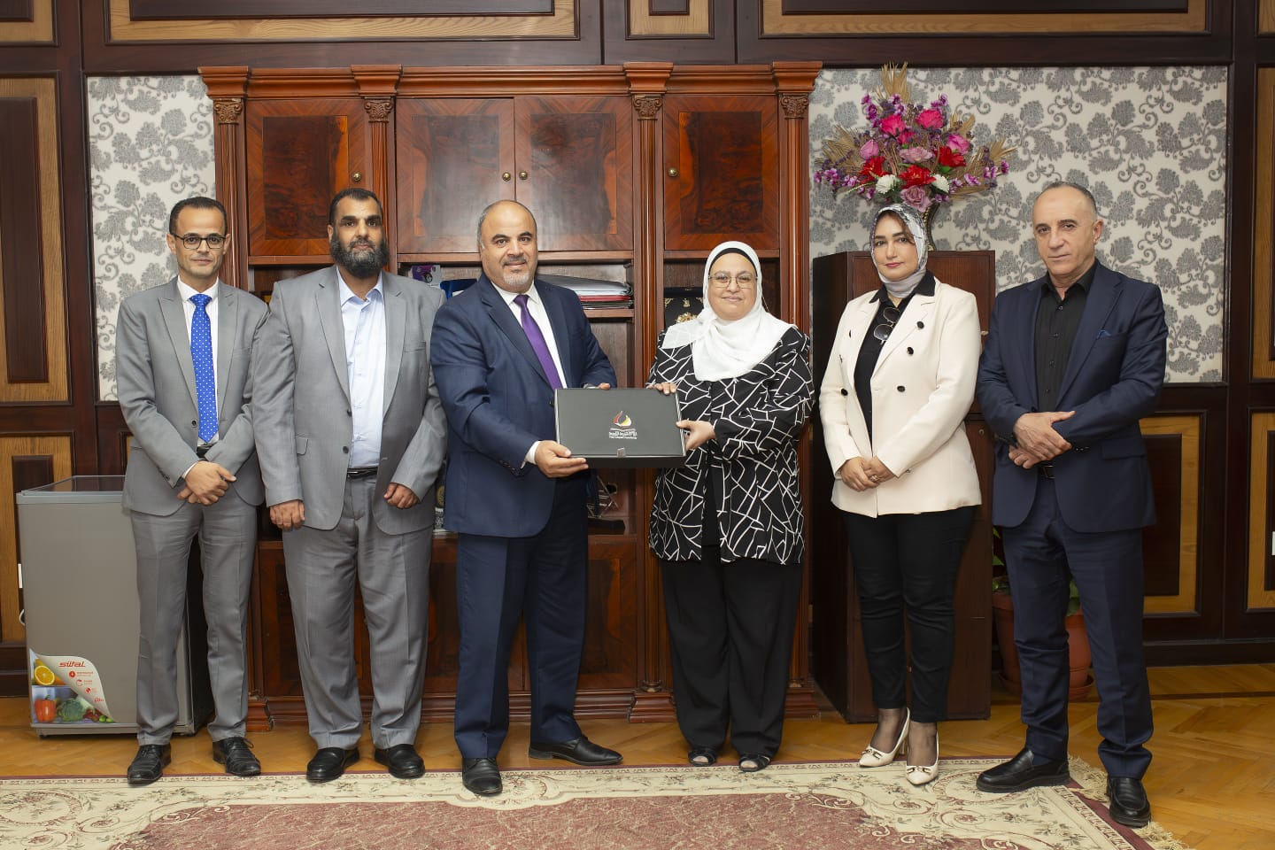 جامعة دمنهور تعزز تعاونها العلمي مع الأكاديمية الليبية وتؤكد دعمها للوافدين
