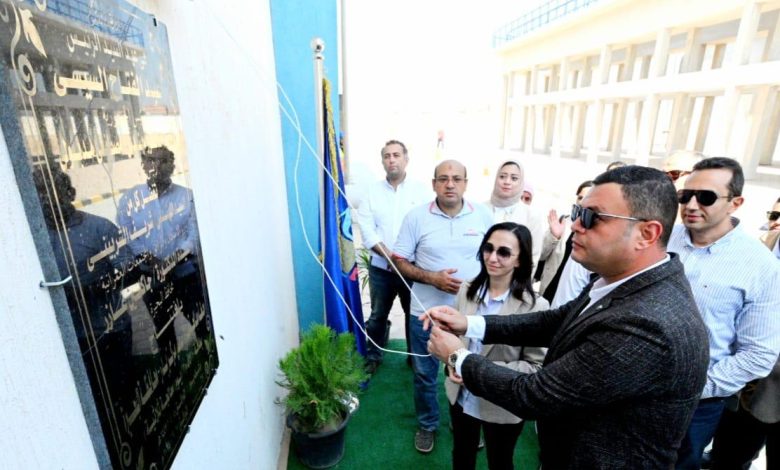 وزير الإسكان ومحافظ البحيرة يفتتحان محطة معالجة الصرف الصحي بمركز بدر
