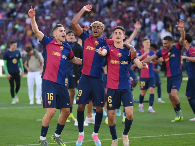 برشلونة يحسم القمة أمام نيوكاسل بثنائية راشفورد في دوري أبطال أوروبا 2025-2026