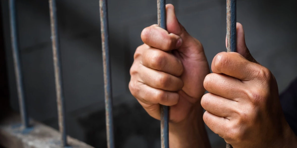 حبس عاطل 4 أيام على ذمة التحقيقات بتهمة حيازة سبائك ذهبية بالبحيرة
