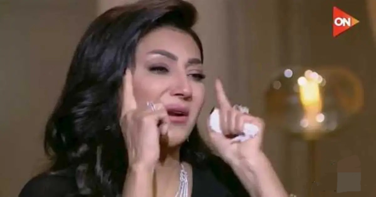 رسالة نارية من وفاء عامر لمنتقدي أم مكة: بتناموا كويس؟ بتغمضوا عنيكم إزاي؟