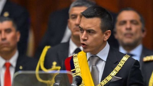 الرئيس الإكوادوري دانيال نوبوا