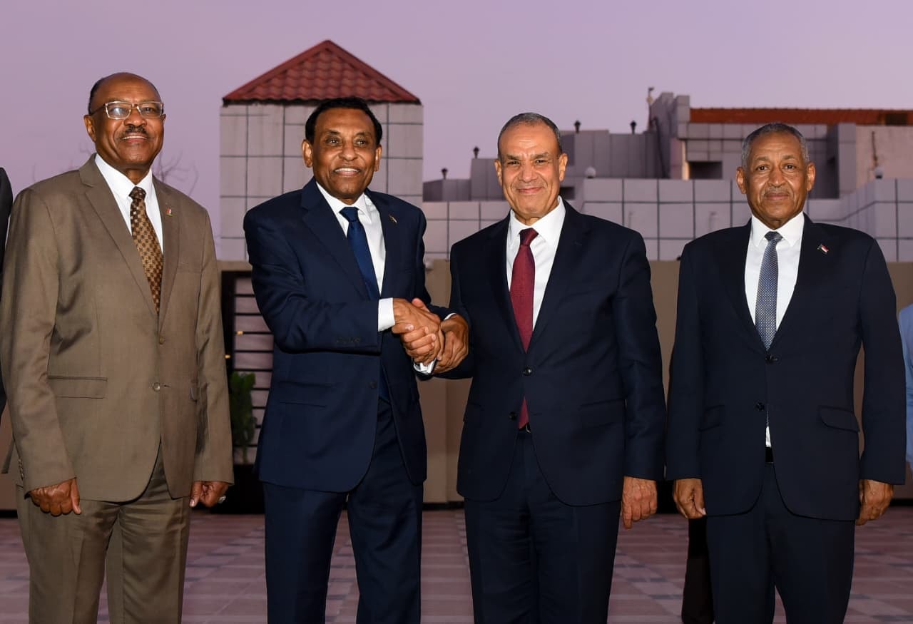 وزير الخارجية: مصر تدعم الحكومة السودانية لاستعادة الاستقرار والأمن