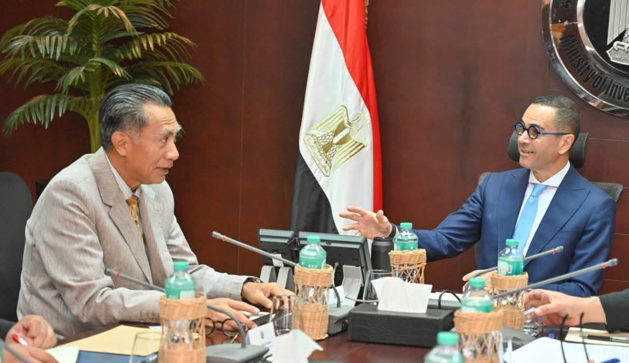 وزير الإستثمار يبحث مع سفير إندونيسيا تعزيز التعاون الاقتصادى والإستثمارى