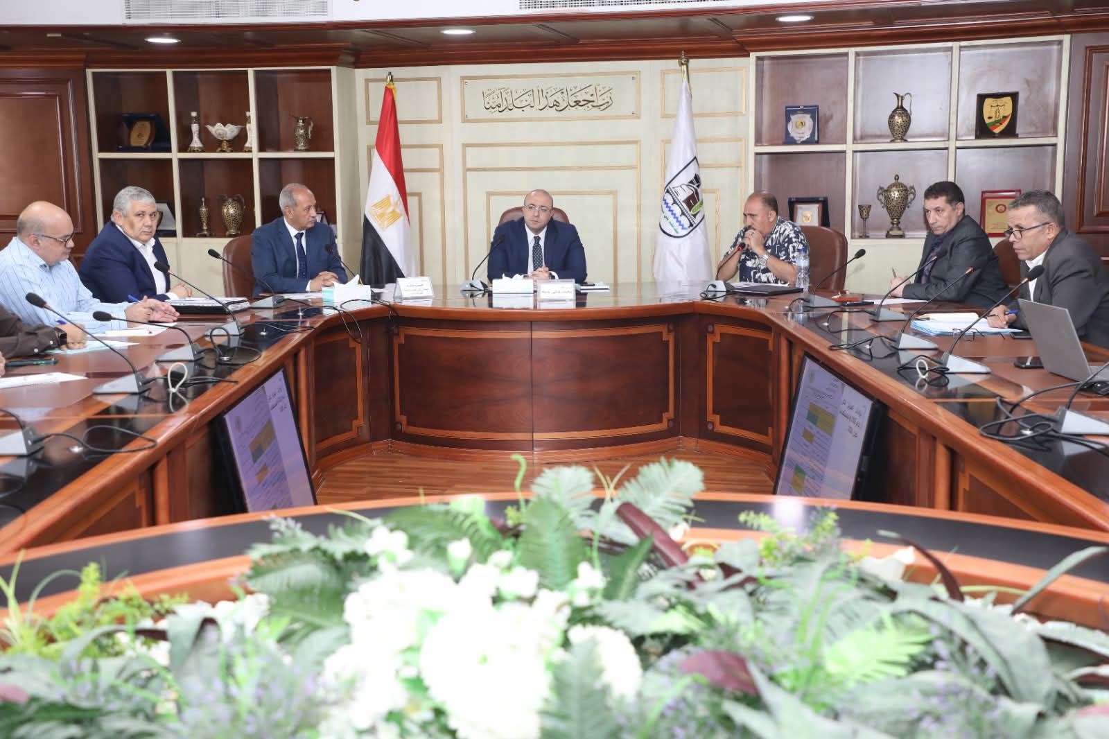 محافظ بني سويف يوجه بتطوير مركز معلومات شبكات المرافق لتعزيز البنية التحتية والخدمات الذكية