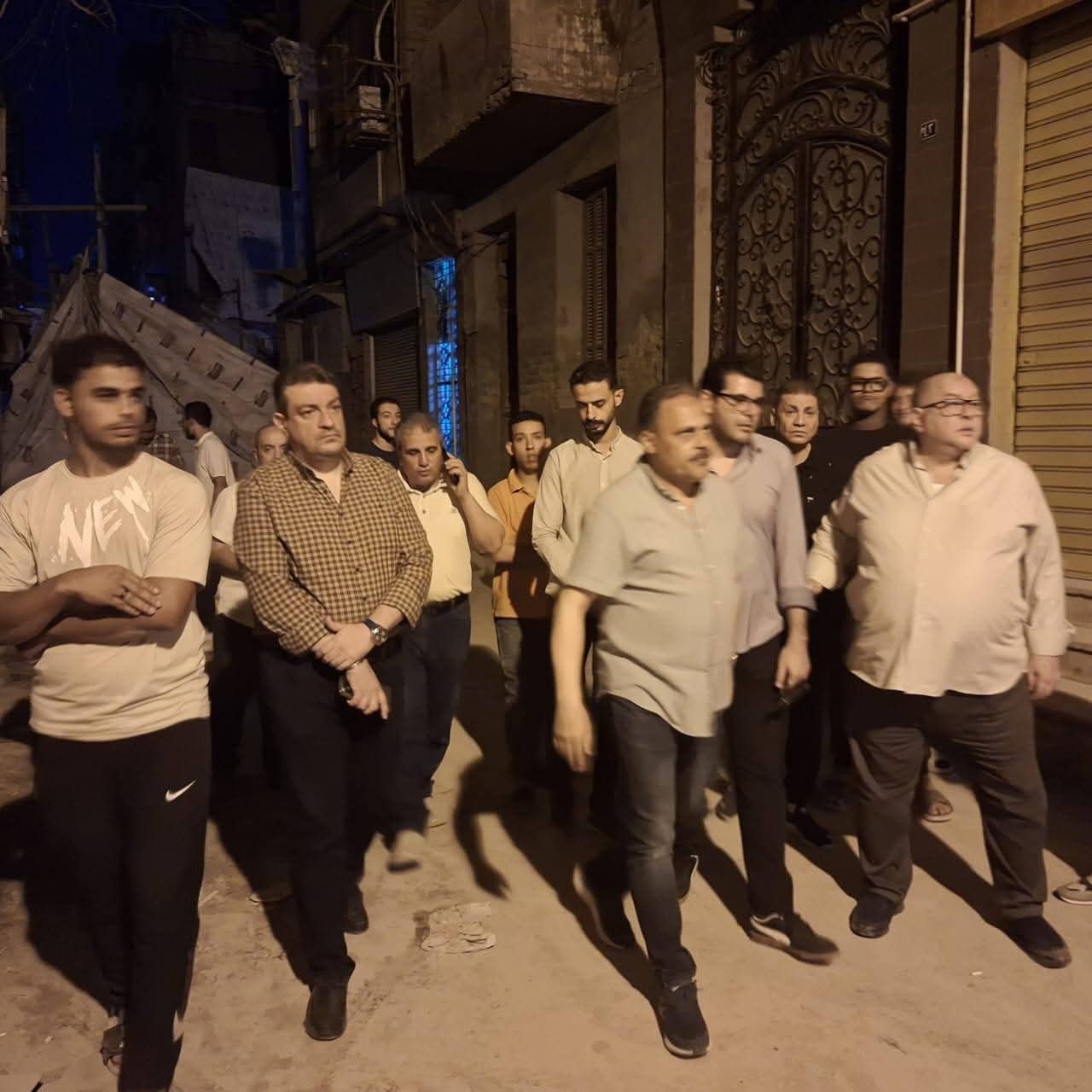 انهيار جزئى لأحد المنازل بالزقازيق.. والمحافظ يوجه بمراجعة الحالة الإنشائية للعقارات المجاورة