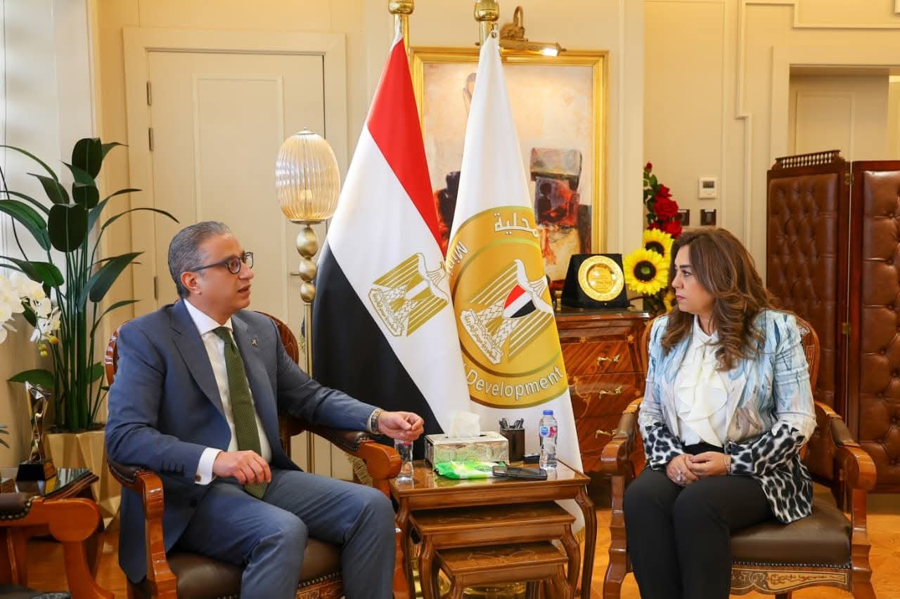 وزيرة التنمية المحلية ..لمحافظ الفيوم:طرح وتنفيذ المشروعات وفق أعلى معايير الجودة