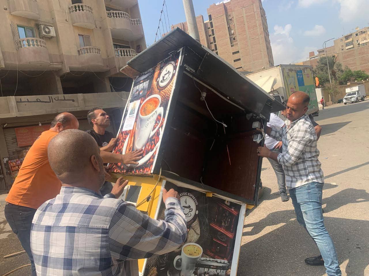 إزالة «الفريزة» والفروشات بطريق المريوطية واللبينى فيصل بحى الهرم