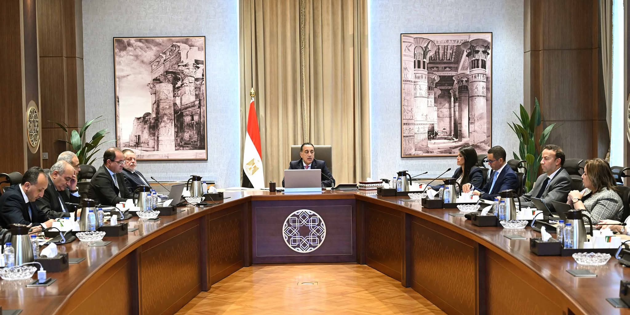 رئيس الوزراء يتابع تنفيذ برنامج الإصلاح الاقتصادى