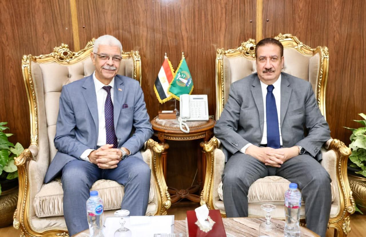 محافظ المنوفية يبحث مع  رئيس الجامعة  أوجه التعاون المشترك