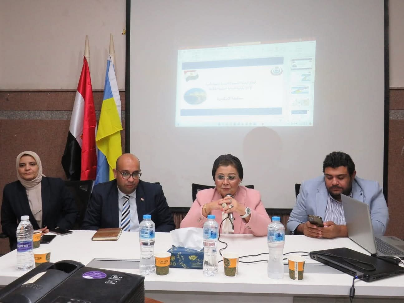 وزير الصحة تجري جولة ميدانية بالإسكندرية لمتابعة تنفيذ الخطة العاجلة للسكان والتنمية