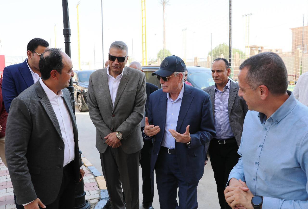 مستشار رئيس الجمهورية ومحافظ أسوان يتفقدان مركز العزيمة للعلاج والتأهيل
