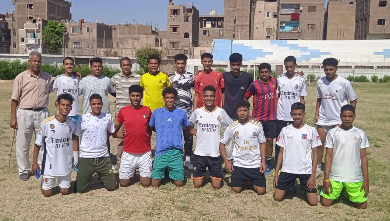 منتخب إدارة نقادة التعليمية لكرة القدم يتصدر تصفيات قنا ويتأهل للجمهورية