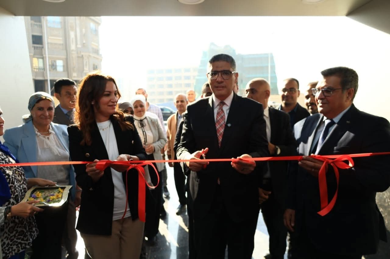 محافظ الجيزة يفتتح مركز "خوفو" للمؤتمرات  أمام المتحف المصري الكبير.. صور