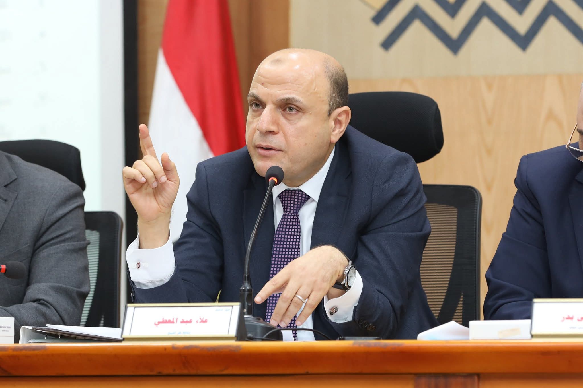 محافظ كفرالشيخ: حملات مكثفة لإزالة الإعلانات المخالفة بمدن المحافظة