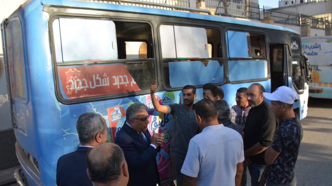 محافظ الدقهلية :دعم منظومة النقل الجماعي ب 6 باصات جديدة بأجرة موحدة 5 جنيهات