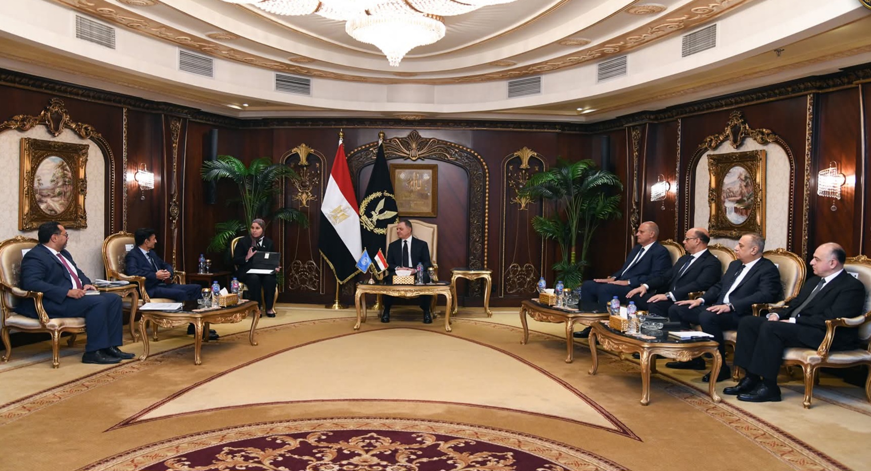 وزير الداخلية يبحث مع المستشار الشرطي للأمم المتحدة سبل تعزيز التعاون في مهام حفظ السلام