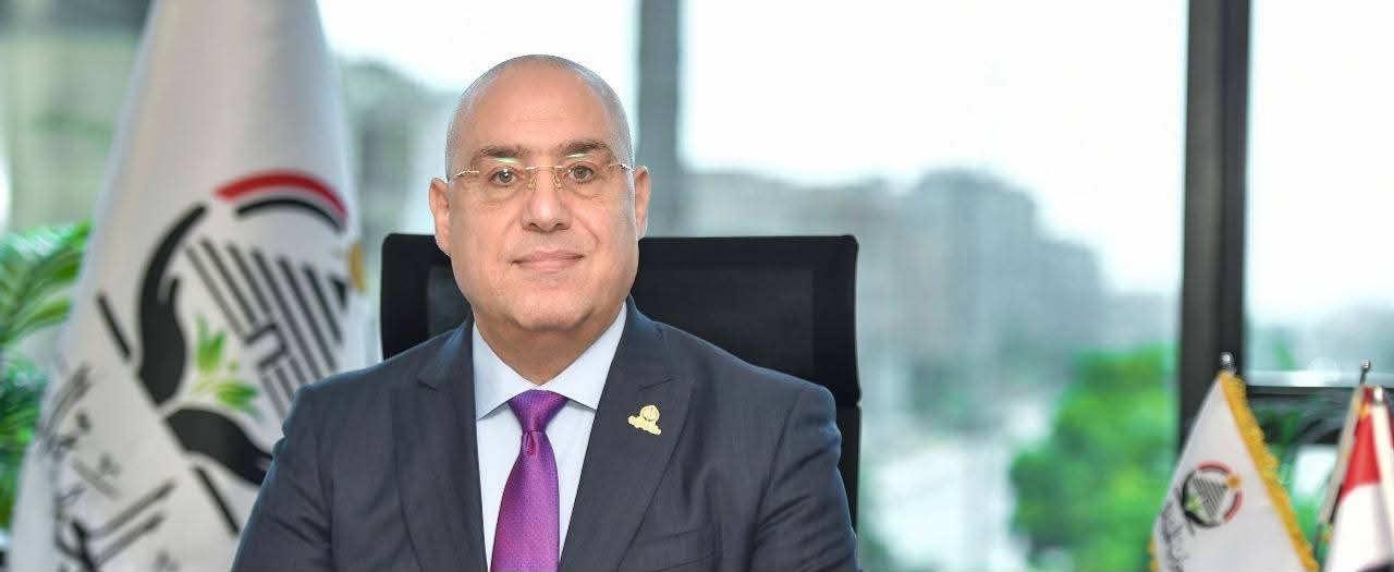 رئيس الجبهة الوطنية : من دخل الحزب بحثًا عن الكرسي فليغادر.. ولم نعد أحدًا بمقعد