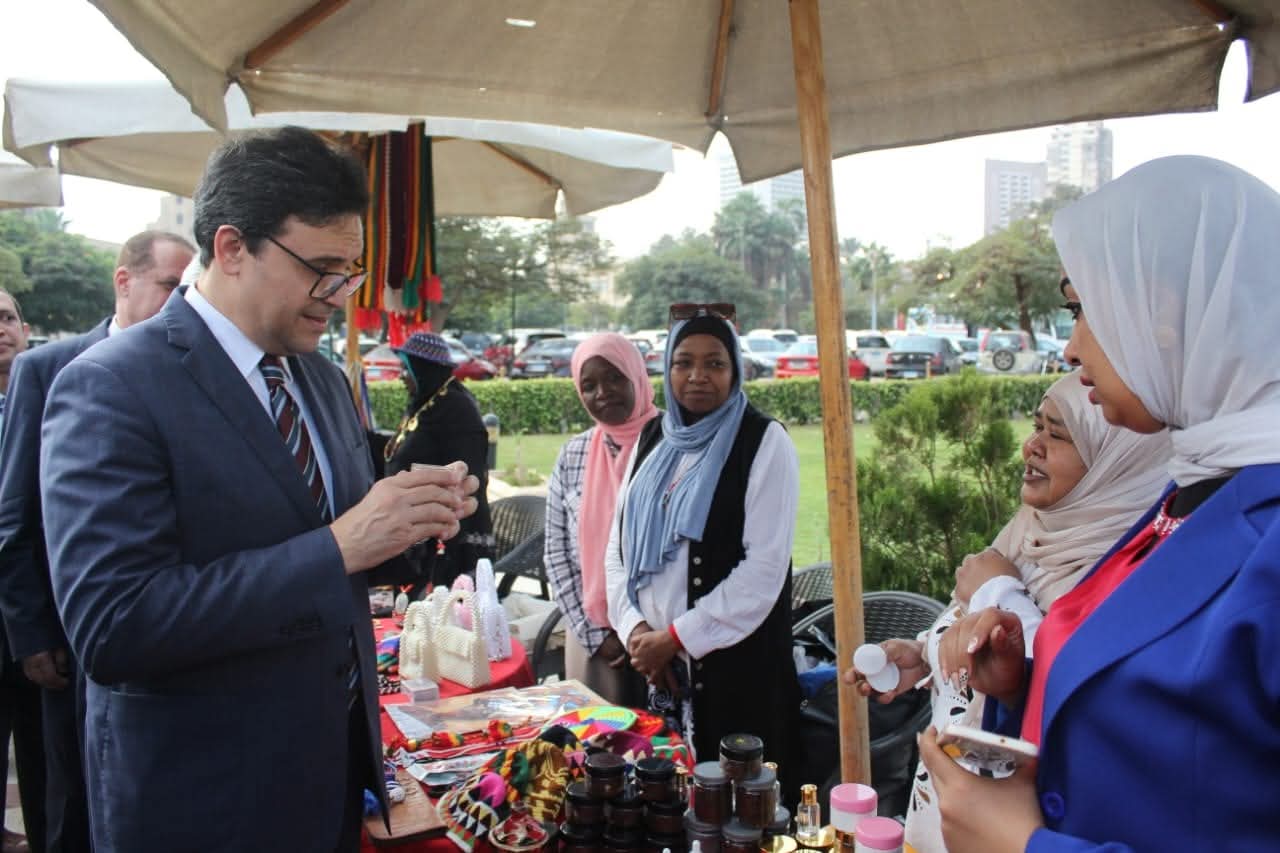 وزير الثقافة يشهد احتفالية اليوم العالمي للتراث الثقافي غير المادي