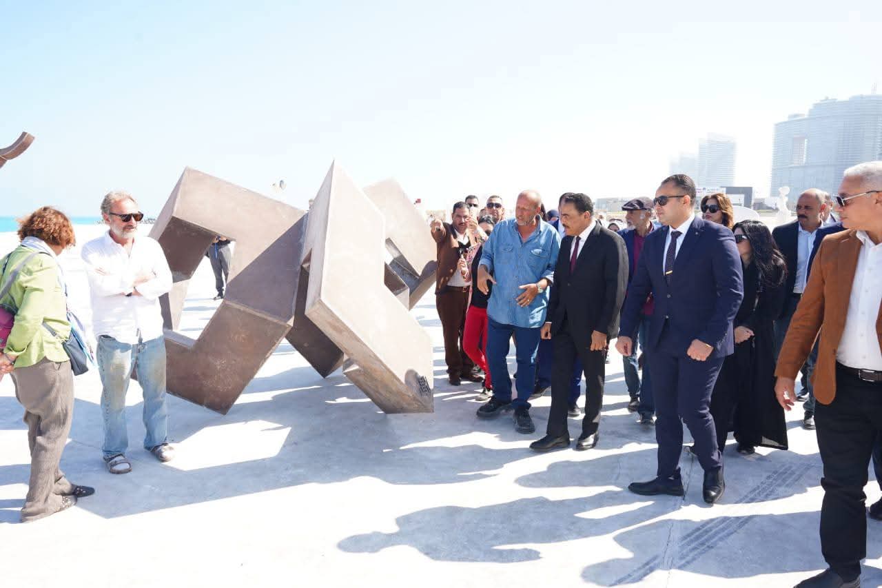 محافظ مطروح يشهد ختام فعاليات مهرجان سمبوزيوم مصر الدولي بالعلمين