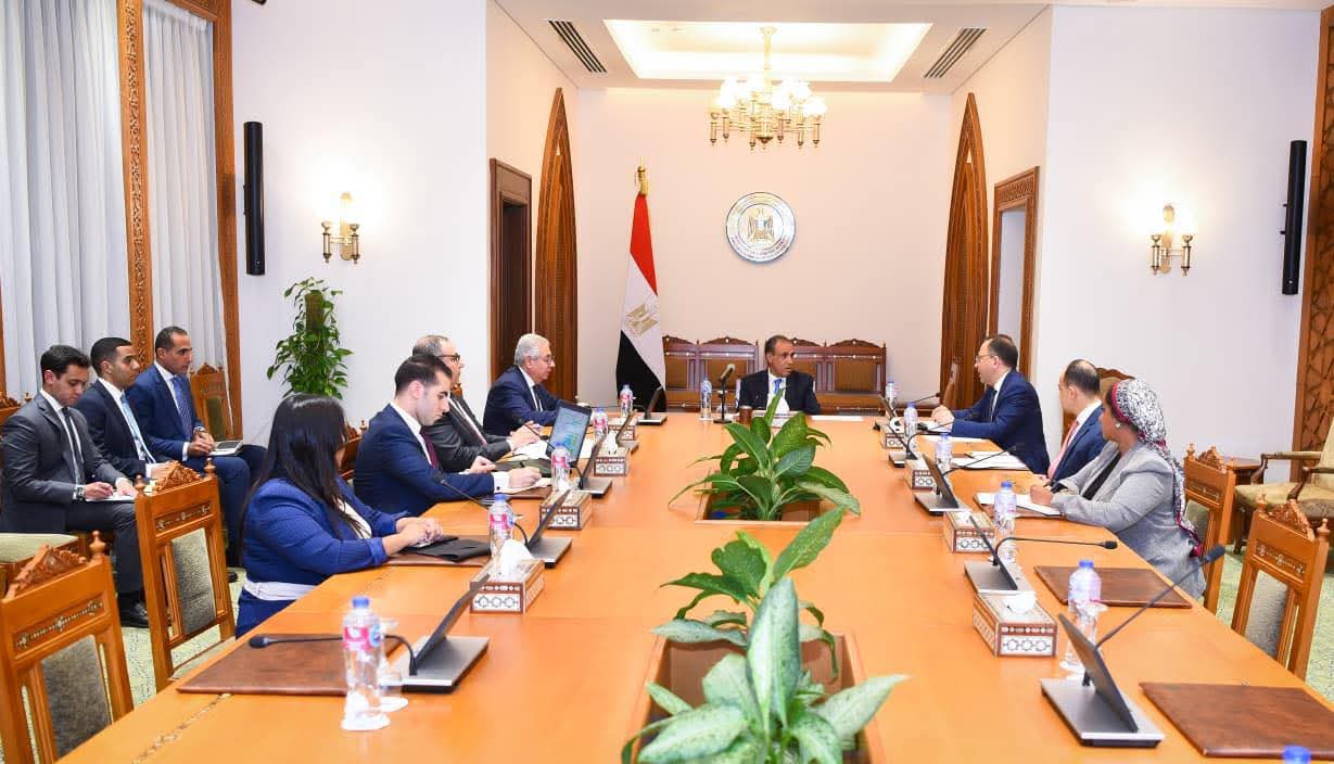 وزير الخارجية يلتقي قيادات وأعضاء إدارة المنظمات والتجمعات الأفريقية