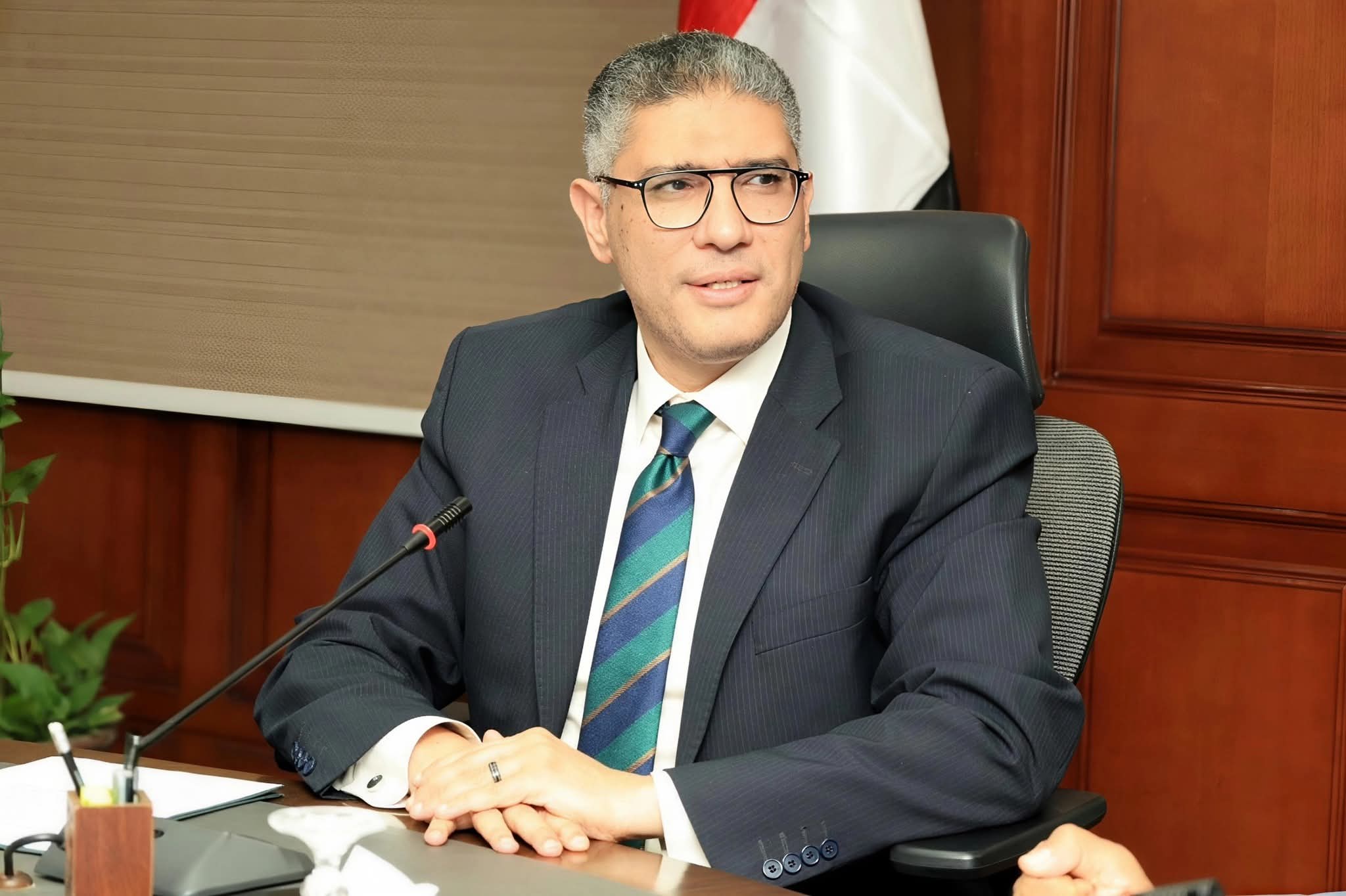 محافظ الجيزة : بث فعاليات افتتاح المتحف المصرى الكبير بالأندية ومراكز الشباب