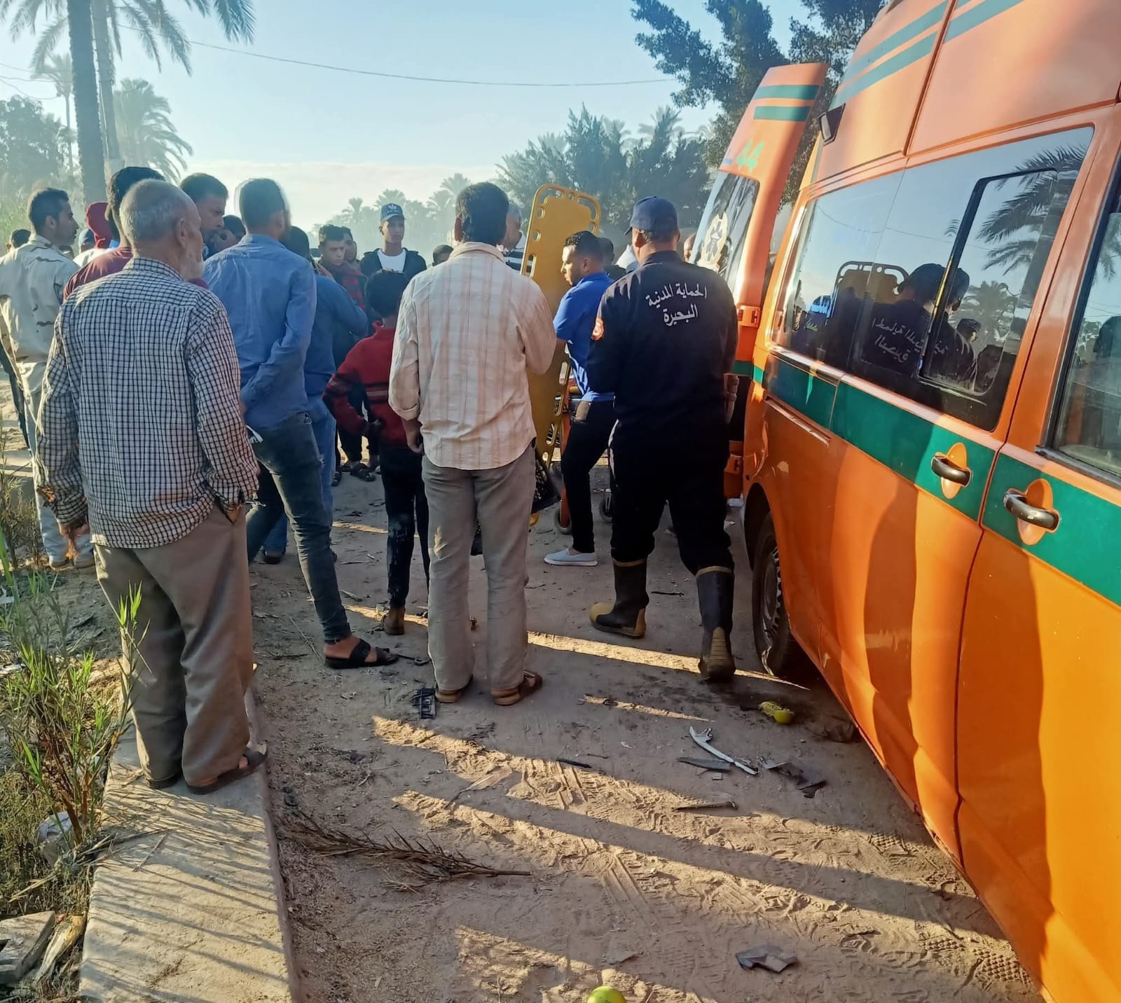 مصرع شخص  إثر إنقلاب موتوسيكل بالطريق الصحراوي بالبحيرة