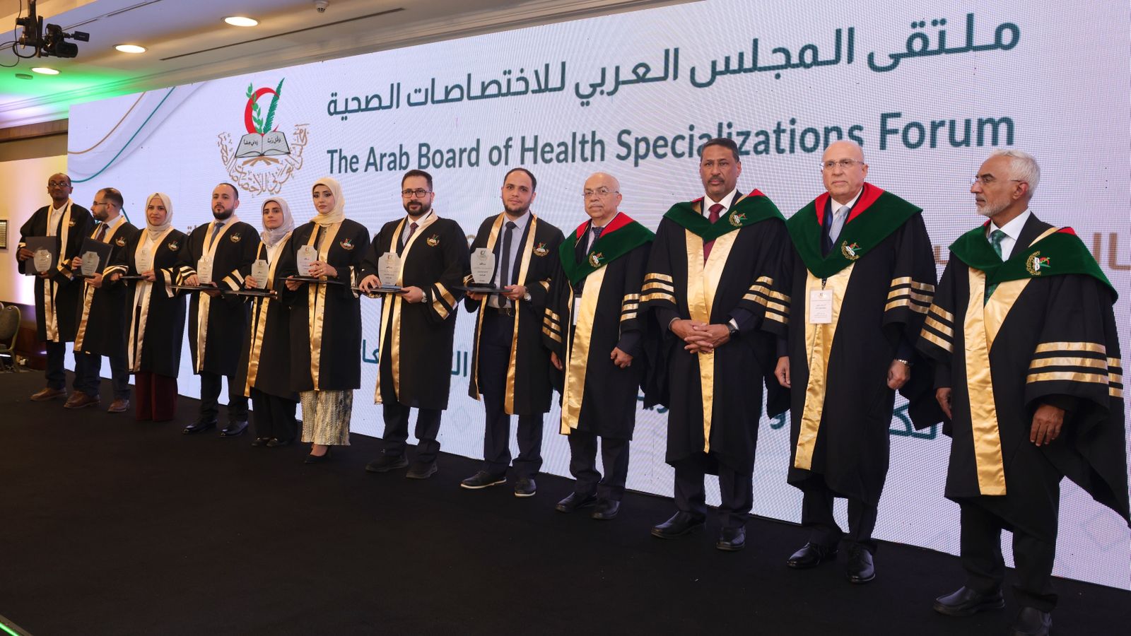 احتفي المجلس العربي للاختصاصات الصحية بعمان بتخريج دفعة جديدة