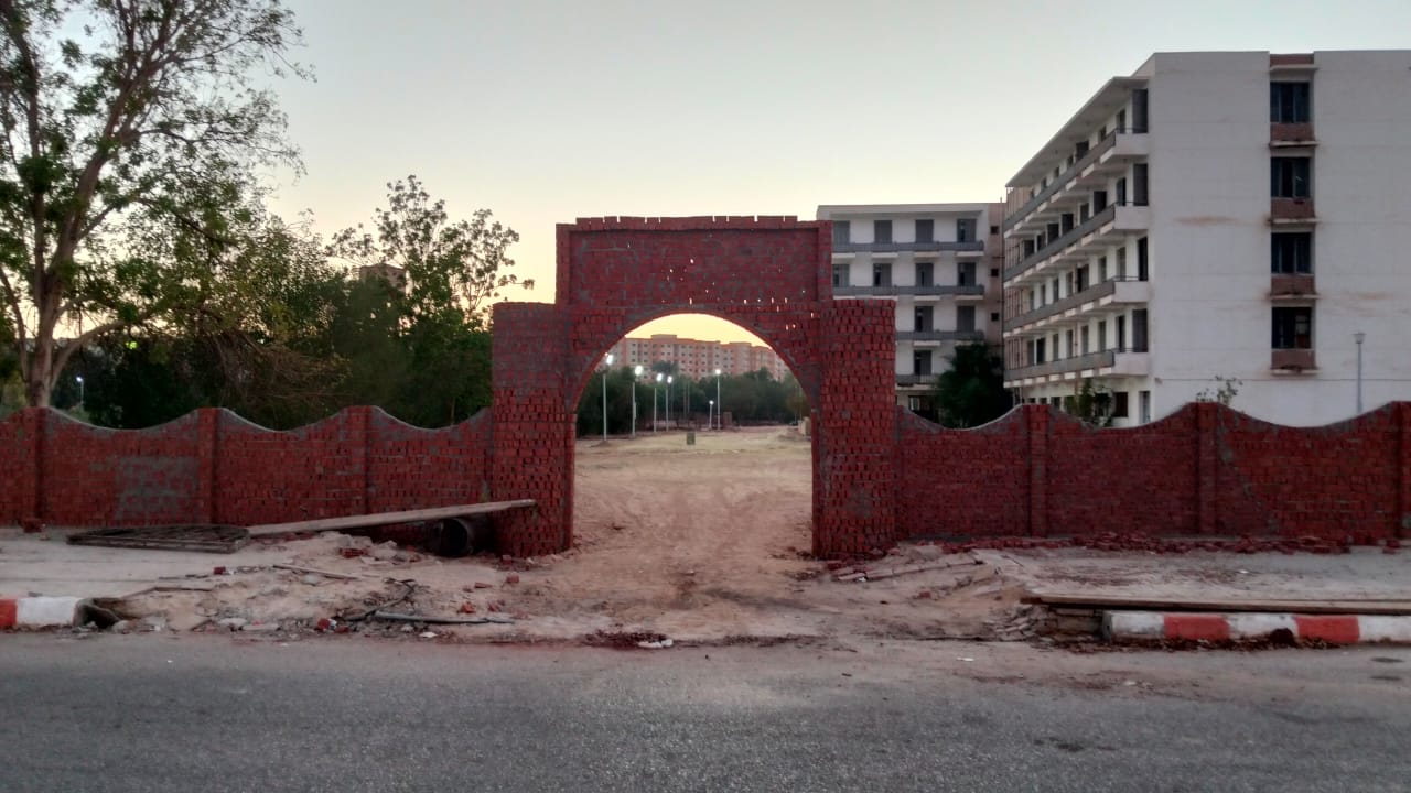 جامعة قنا تطلق مشروع التطوير الشامل للمدن الجامعية وتطبيق الحوكمة الإلكترونية