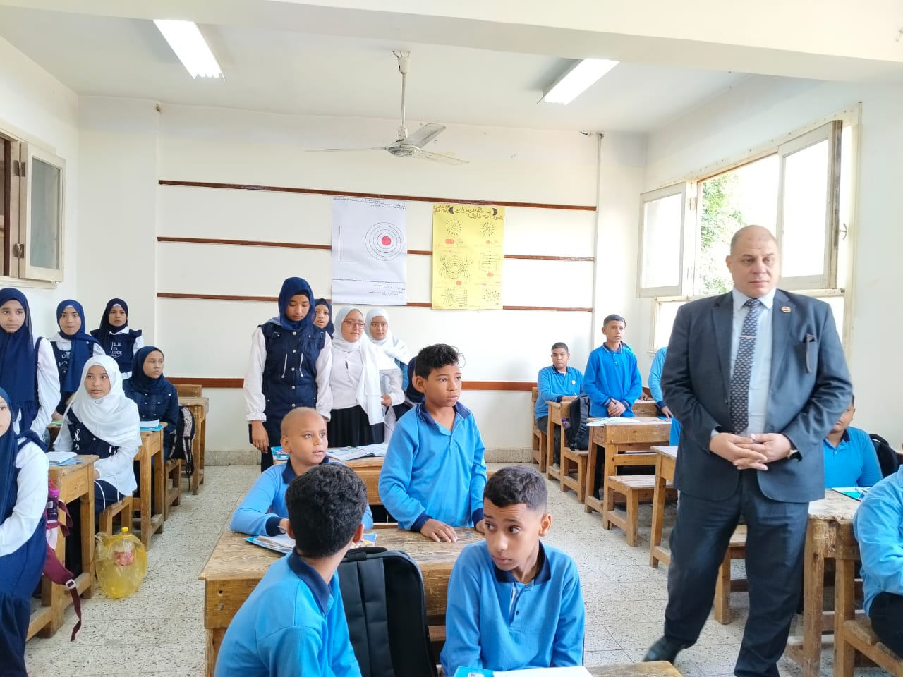 إحالة مخالفات بمدارس إدارتي قنا وأبوتشت .. للتحقيق