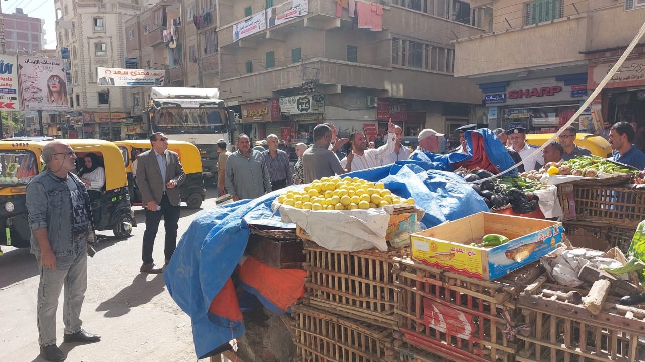 رفع 3172 إشغال طريق بكفر الدوار ودمنهور بالبحيرة