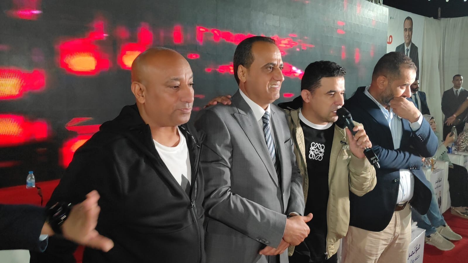 خالد الغندور: لم أشهد هذا الحشد من قبل.. وأدعو أهالي حوش عيسى لدعم ممدوح جاب الله