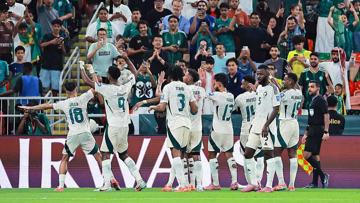 مباراة السعودية ضد الجزائر الودية اليوم.. موعد اللقاء والقنوات الناقلة