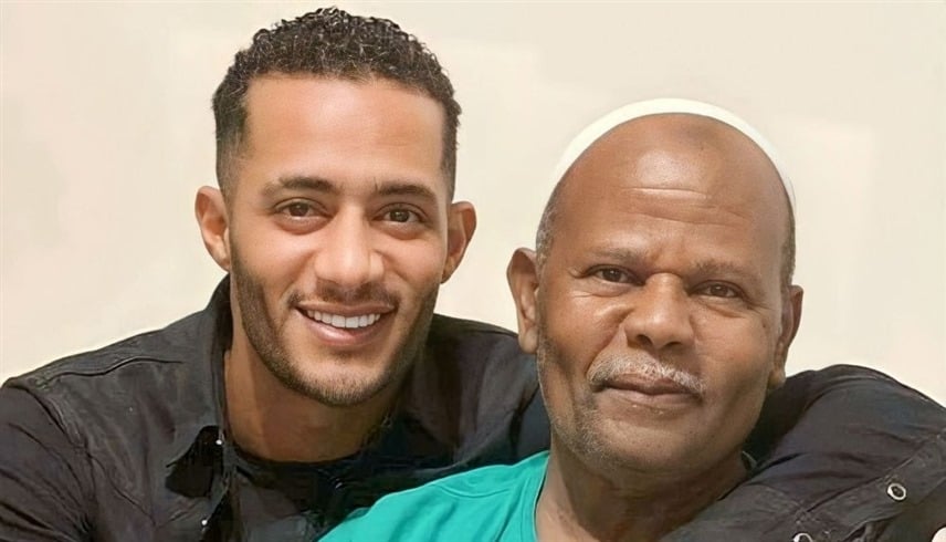 أول تعليق من الفنان محمد رمضان بعد وفاة والده