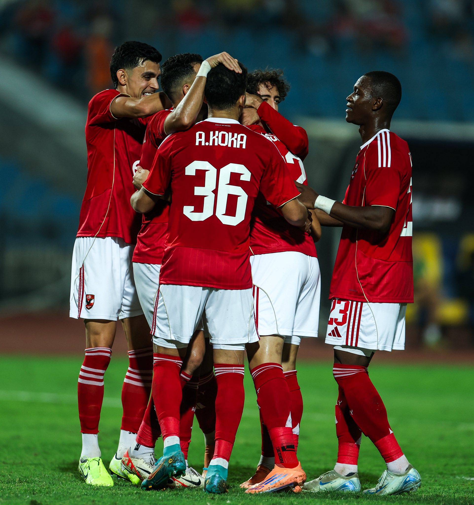 صراع خليجي لخطف نجم الأهلي خلال يناير 2026