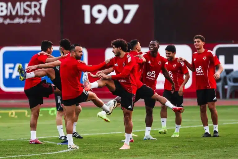 القنوات الناقلة لمباراة الأهلي وشبيبة القبائل في دوري أبطال إفريقيا 2025