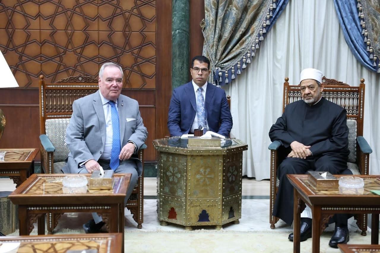 شيخ الأزهر لرئيس منظمة فرسان مالطا: ضمير العالم الحر انتفض لنصرة غزة