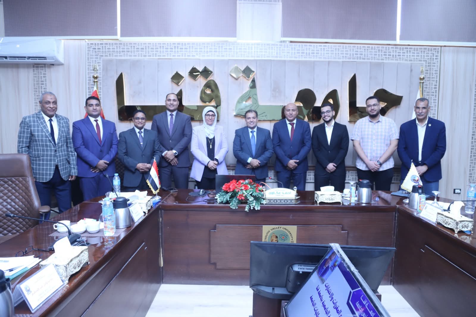 استحداث برنامج "أوقاف جامعة قنا" لدعم الطلاب الأولى بالرعاية