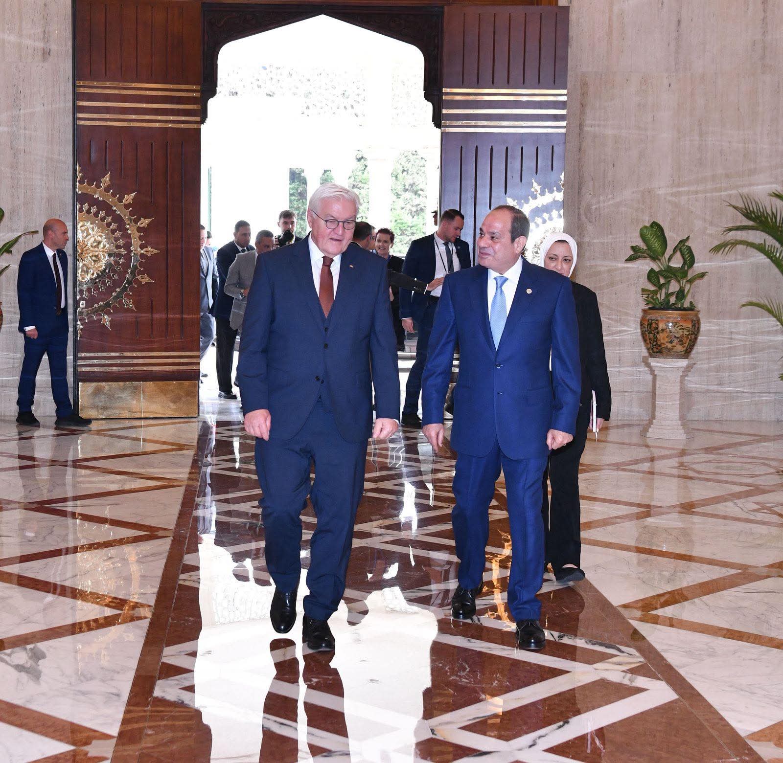 الرئيس السيسي يستقبل نظيره الألماني ويؤكدان تعزيز الشراكة الاستراتيجية ودعم جهود السلام وإعمار غزة