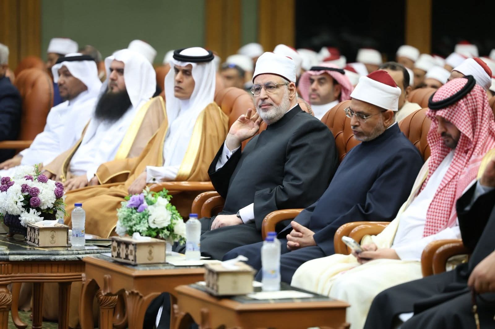 وكيل قطاع المعاهد الأزهرية : تنوع المذاهب الفقهية مصدر ثراءٍ وليس سبيلا للفرقة أو التباعد