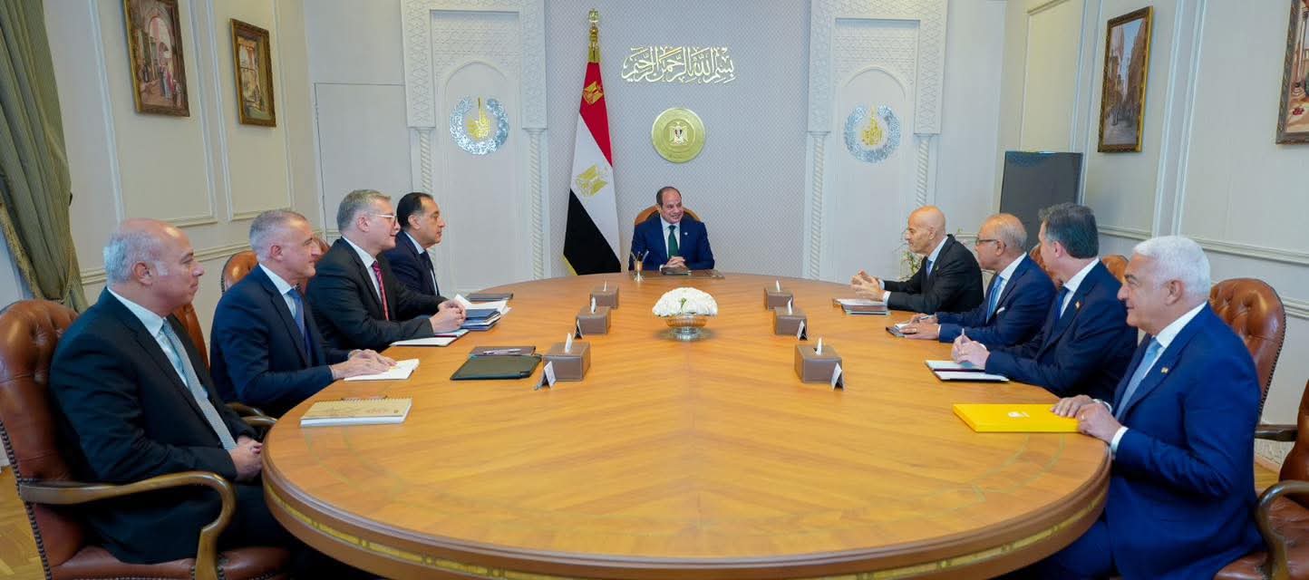 السيسي يستقبل الرئيس التنفيذي لشركة إيني لبحث التوسع في الاستثمارات وملف الطاقة