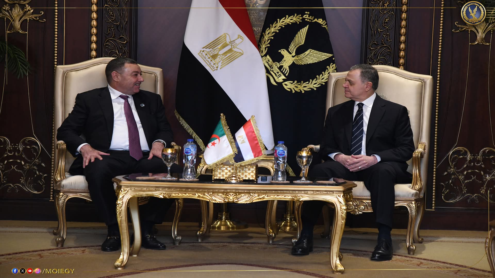وزيرا الداخلية المصري والجزائري يبحثان تعزيز التعاون الأمني ومواجهة الإرهاب